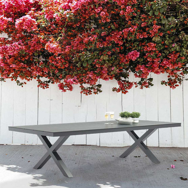 Longshore Tides Simple Outdoor Courtyard Garden Cafe Open Air Balcony